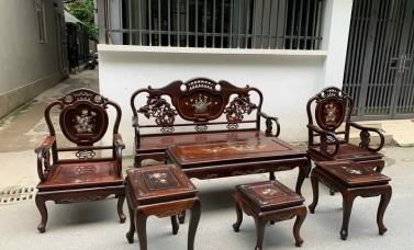 Dịch vụ thu mua đồ gỗ cũ quận 5 giá cao uy tín