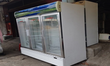 Thu mua tủ mát cũ quận 6 - Định giá chính xác nhất